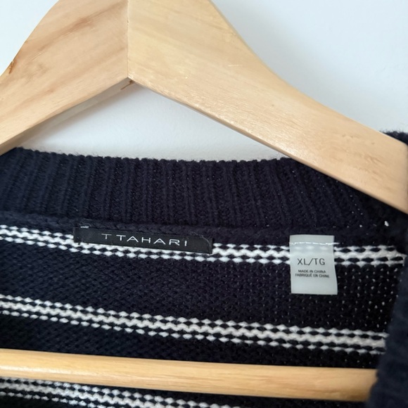 TTAHARI Striped Sweater - Picture 3 of 4